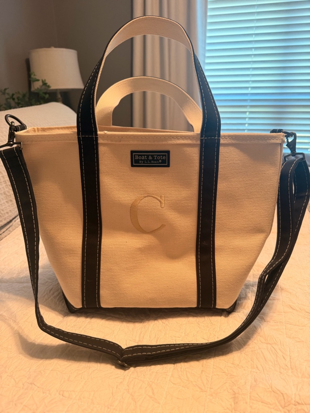 L.L. Bean Boat & Tote Medium Crossbody Black